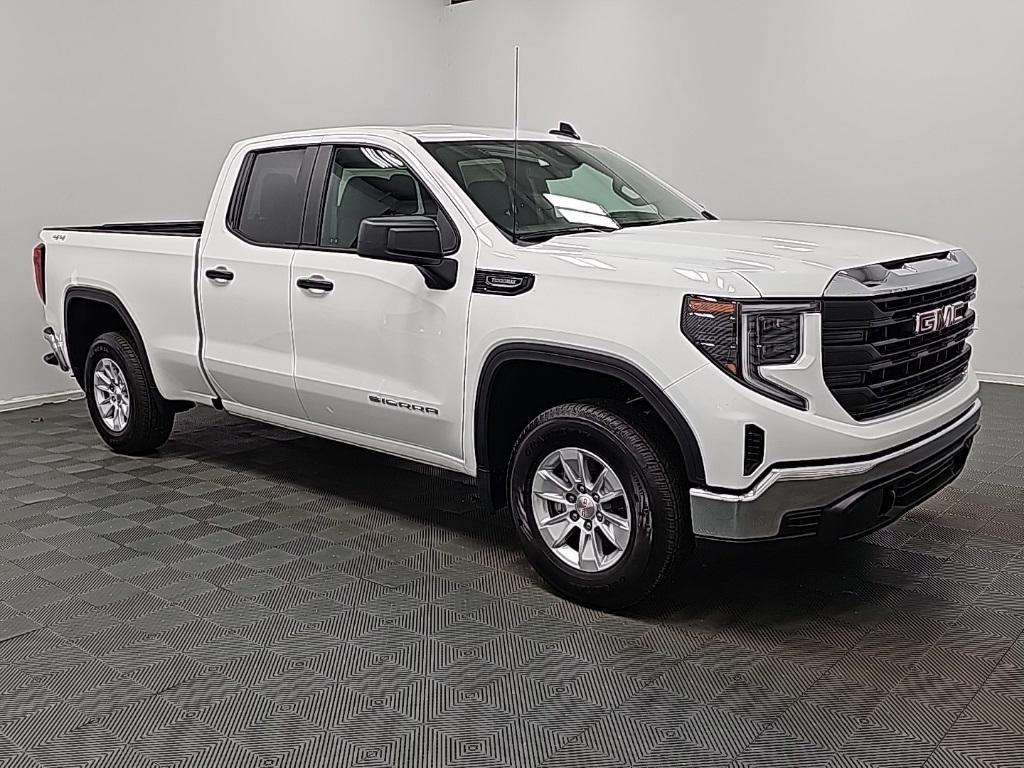 new 2025 GMC Sierra 1500 car, priced at $41,165