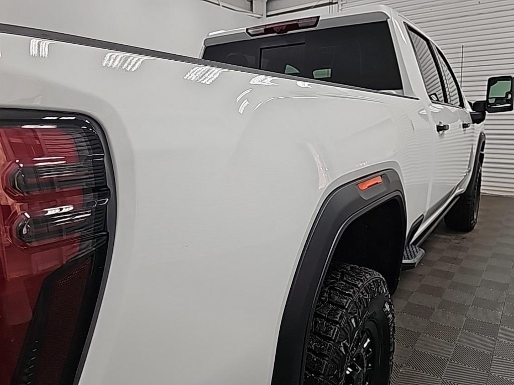 new 2025 GMC Sierra 2500 car, priced at $100,000