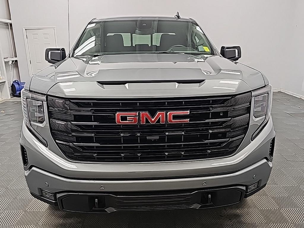 new 2025 GMC Sierra 1500 car, priced at $54,550