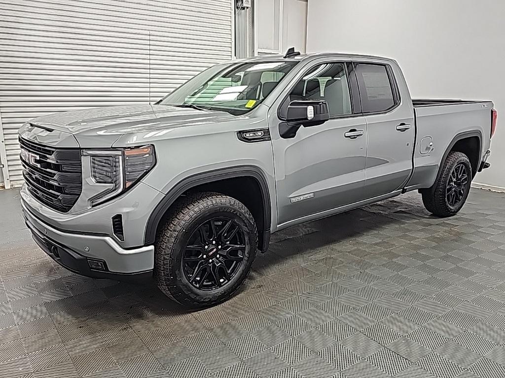 new 2025 GMC Sierra 1500 car, priced at $54,550