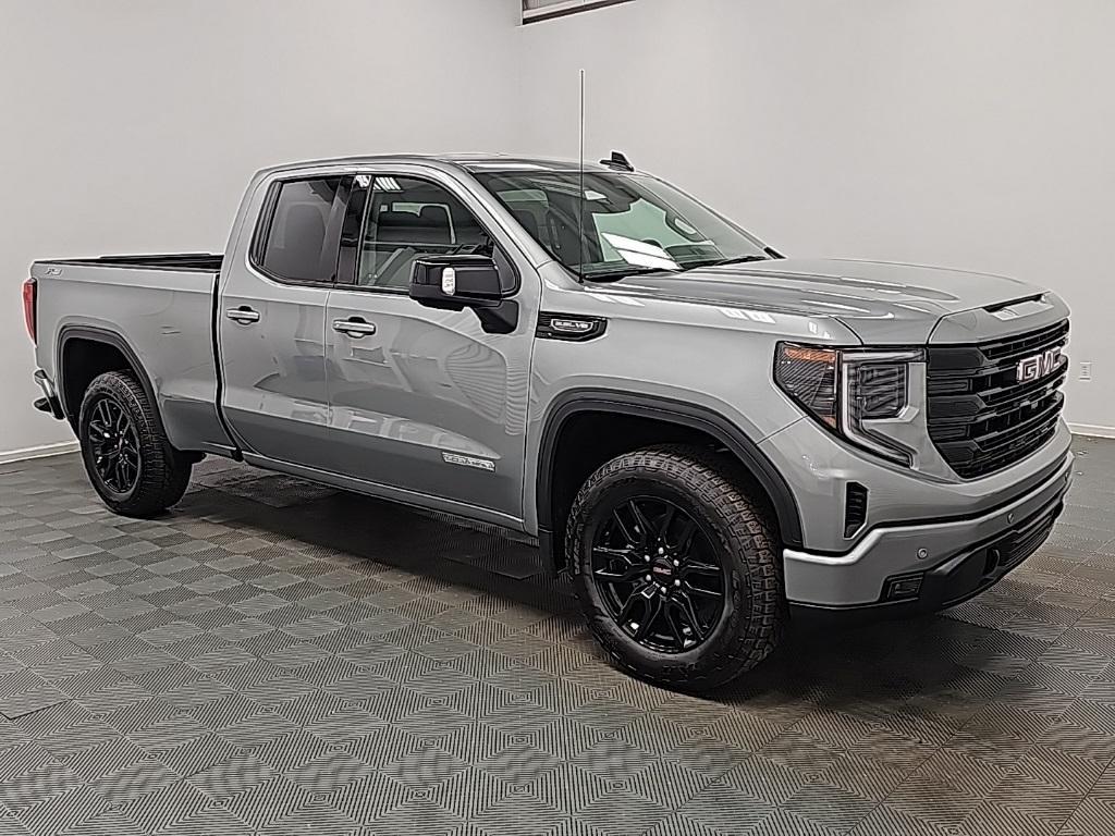 new 2025 GMC Sierra 1500 car, priced at $54,550