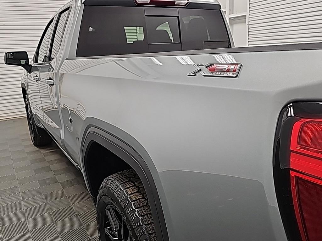 new 2025 GMC Sierra 1500 car, priced at $53,980