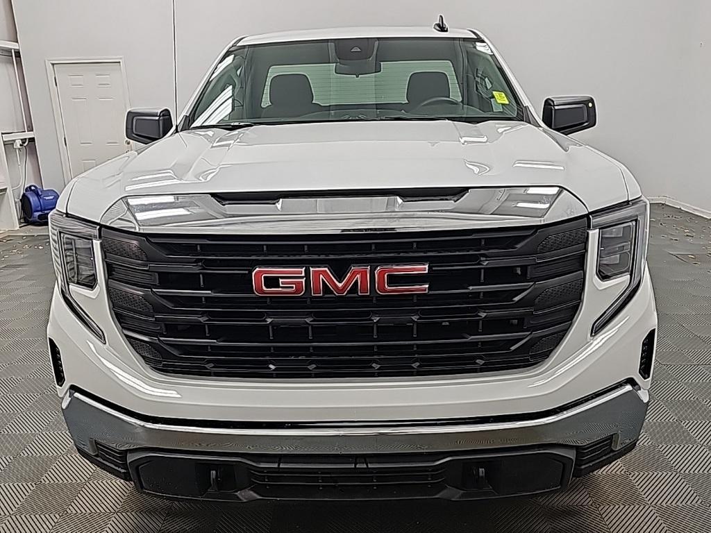 new 2025 GMC Sierra 1500 car, priced at $32,940