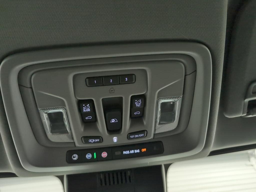 new 2025 GMC Sierra 1500 car, priced at $54,940