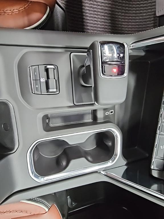 new 2025 GMC Sierra 1500 car, priced at $78,255
