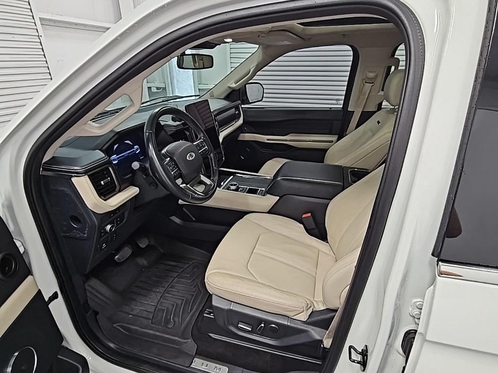 used 2022 Ford Expedition car, priced at $49,899