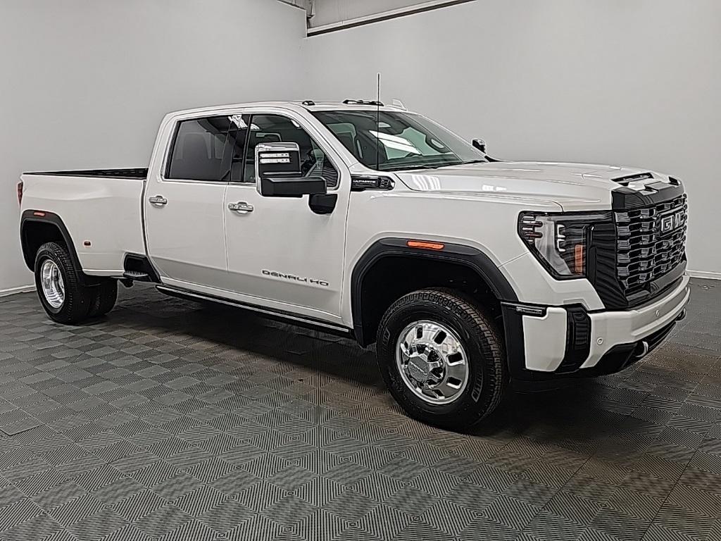 new 2025 GMC Sierra 3500 car, priced at $99,860