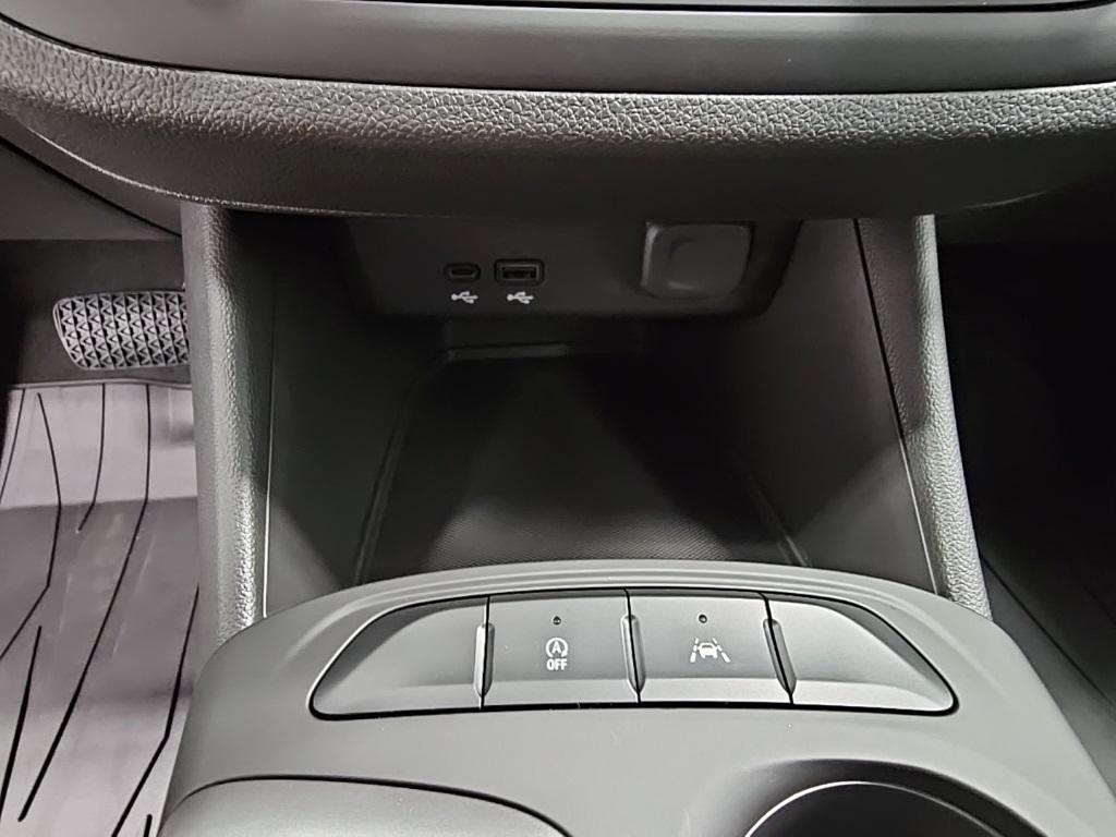 new 2026 Buick Envista car, priced at $27,278