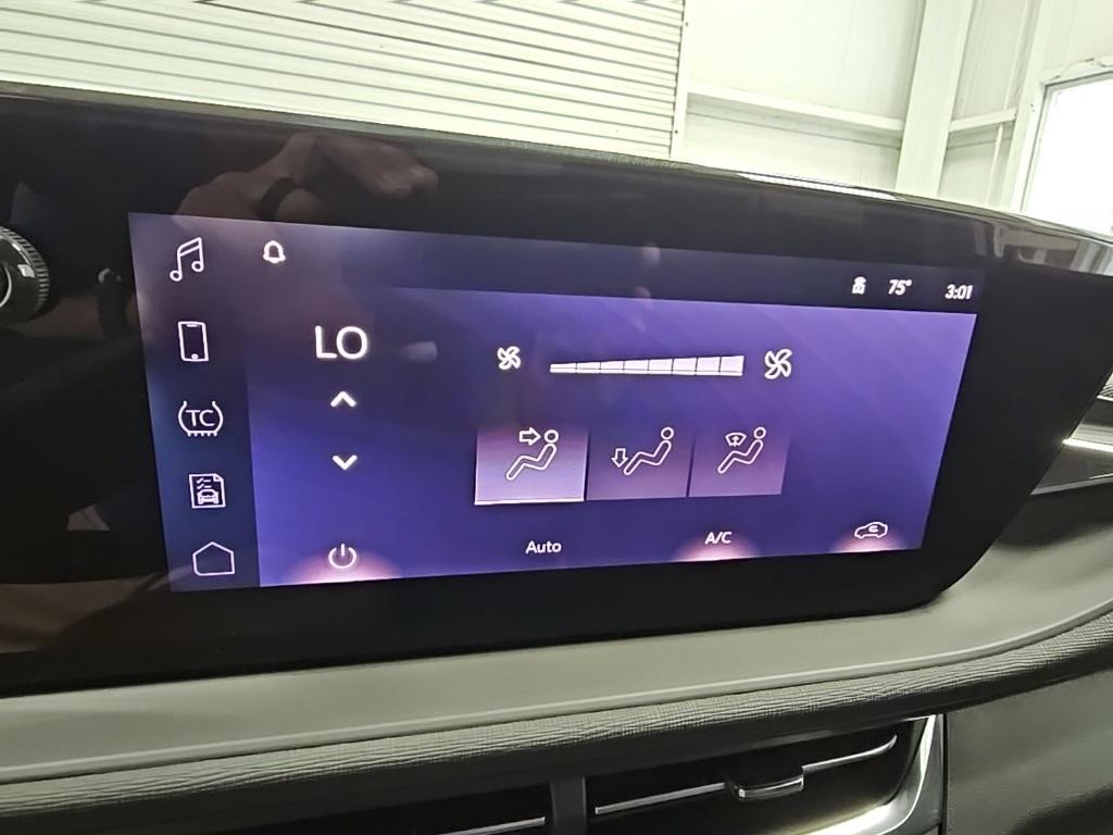 new 2026 Buick Envista car, priced at $27,278