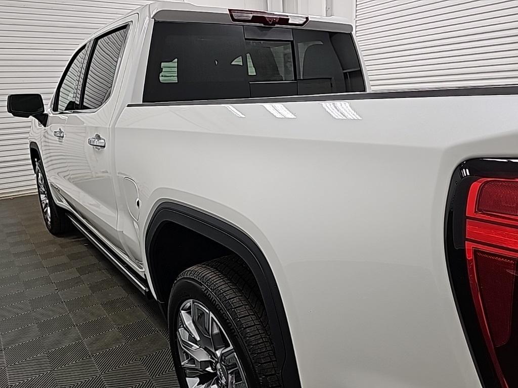 new 2025 GMC Sierra 1500 car, priced at $70,255