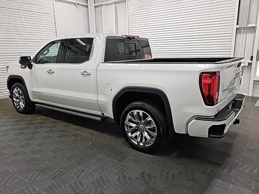 new 2025 GMC Sierra 1500 car, priced at $70,255