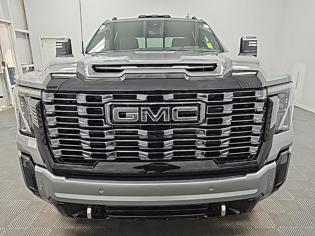 new 2025 GMC Sierra 2500 car, priced at $100,390