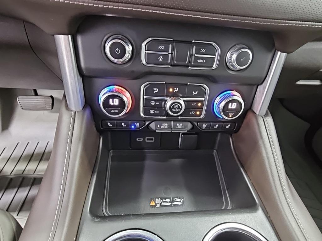 used 2022 GMC Yukon XL car, priced at $46,398