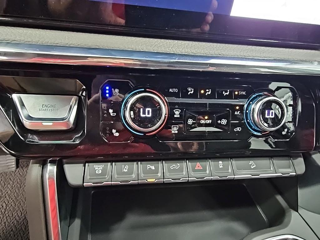 new 2025 GMC Sierra 2500 car, priced at $83,570