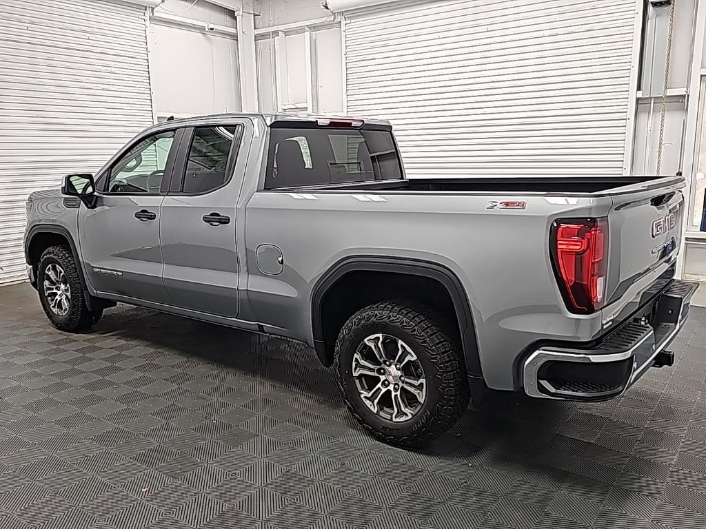 new 2025 GMC Sierra 1500 car, priced at $47,750