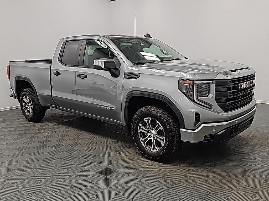 new 2025 GMC Sierra 1500 car, priced at $47,750