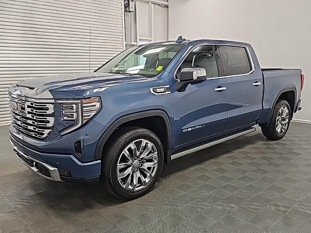new 2025 GMC Sierra 1500 car, priced at $67,355