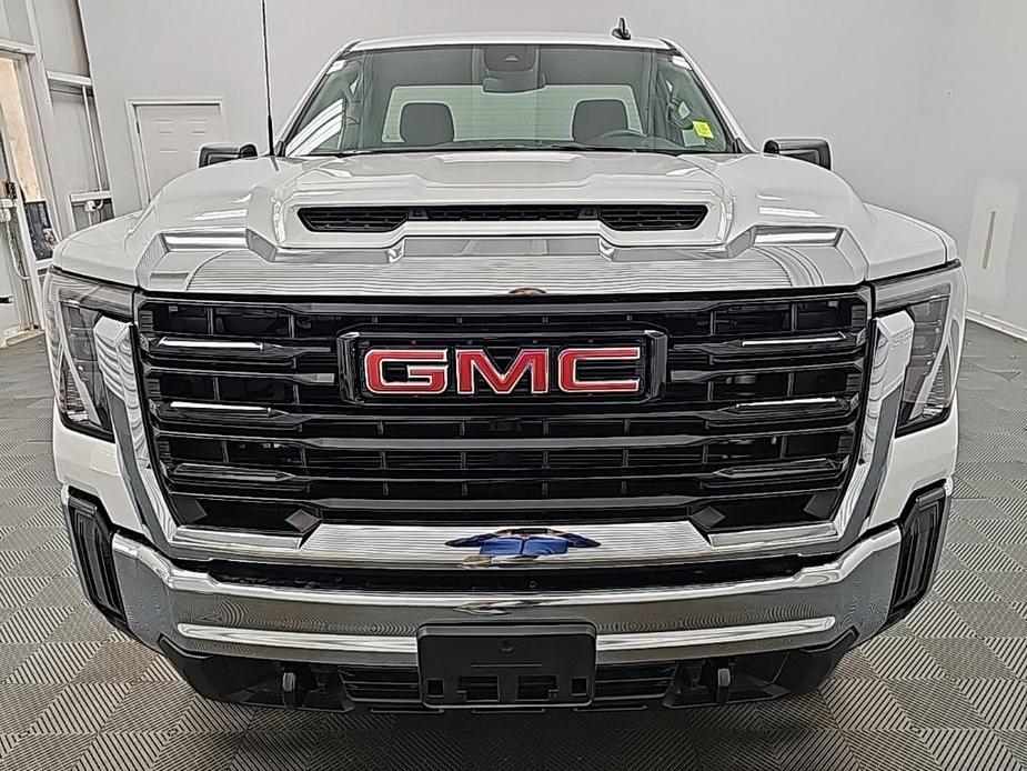 new 2024 GMC Sierra 3500 car, priced at $61,135