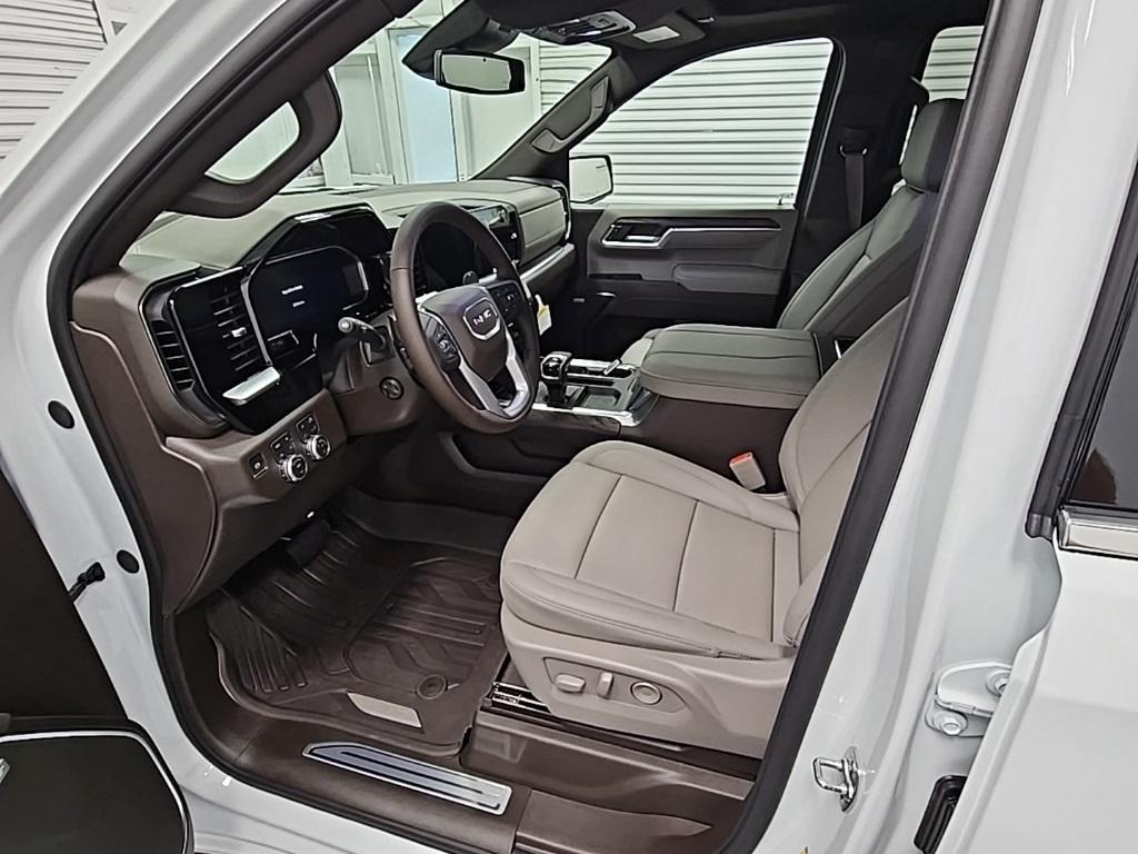 new 2026 GMC Sierra 1500 car, priced at $59,575