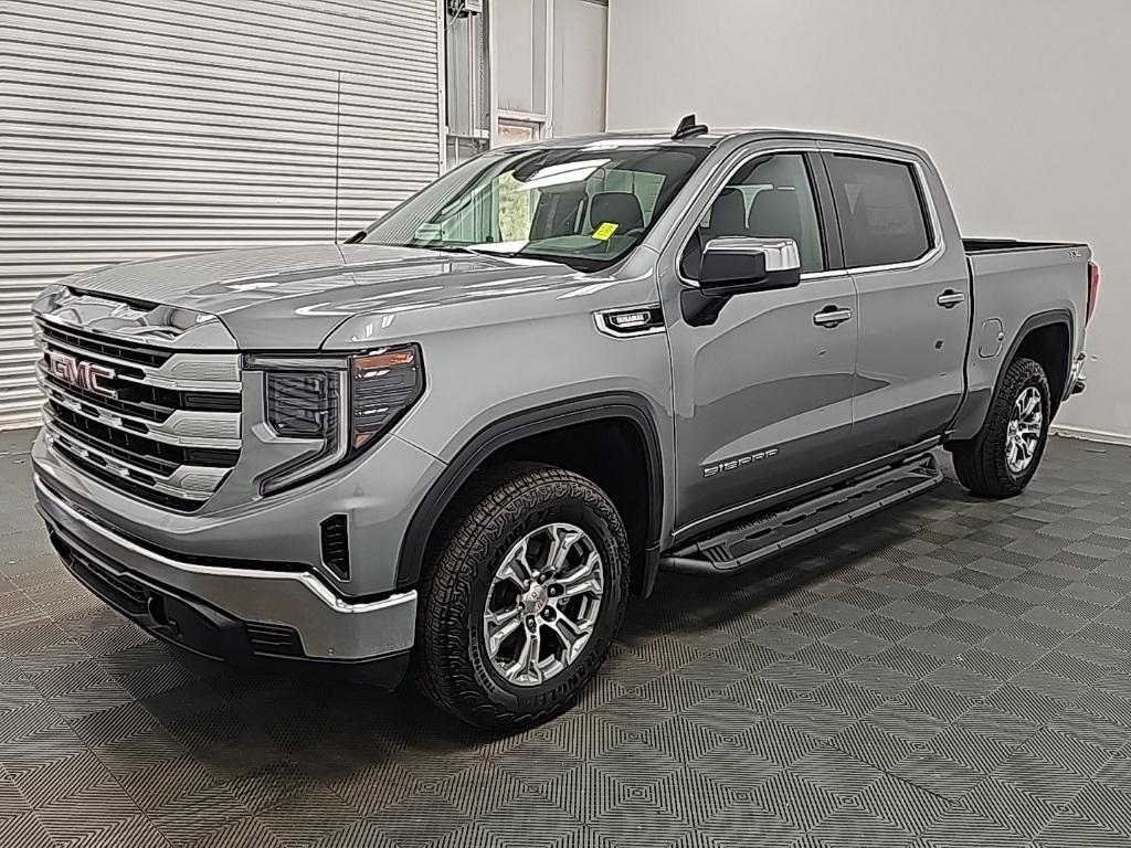 new 2025 GMC Sierra 1500 car, priced at $55,170