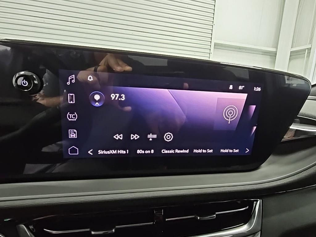 new 2025 Buick Envista car, priced at $30,545