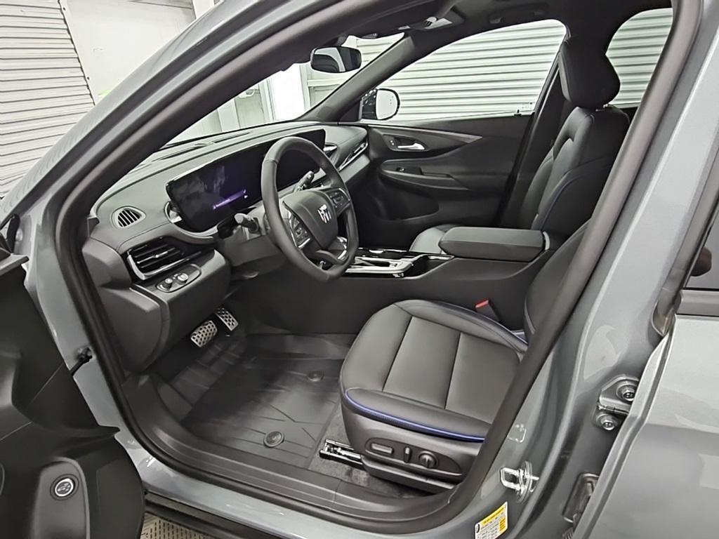 new 2025 Buick Envista car, priced at $30,545