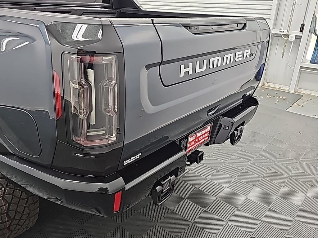 new 2025 GMC HUMMER EV Pickup car, priced at $110,415