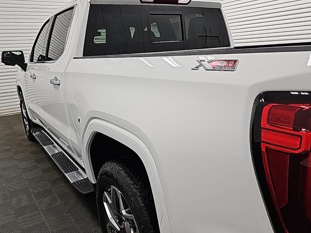 new 2025 GMC Sierra 1500 car, priced at $59,205