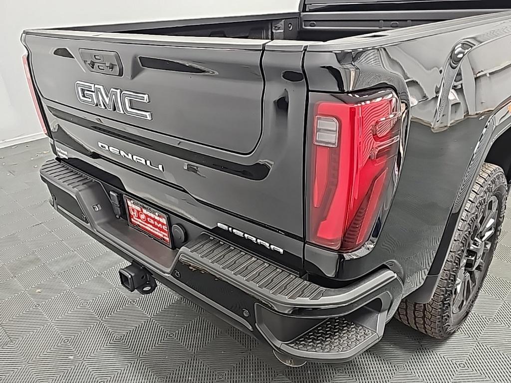 new 2024 GMC Sierra 2500 car, priced at $91,905