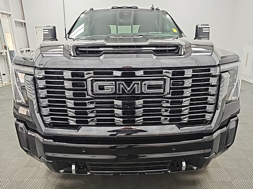 new 2024 GMC Sierra 2500 car, priced at $91,905