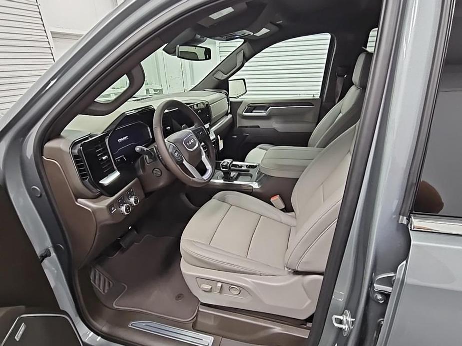 new 2025 GMC Sierra 1500 car, priced at $64,775