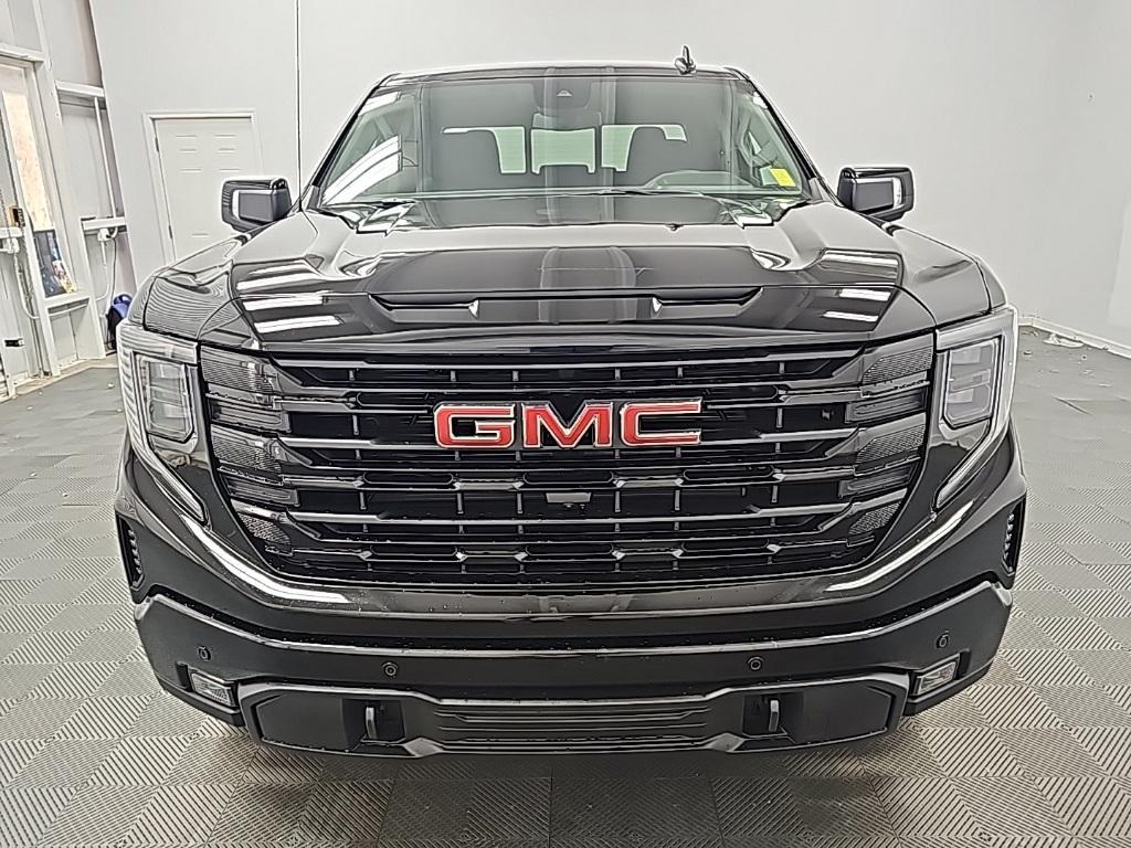 new 2025 GMC Sierra 1500 car, priced at $54,550