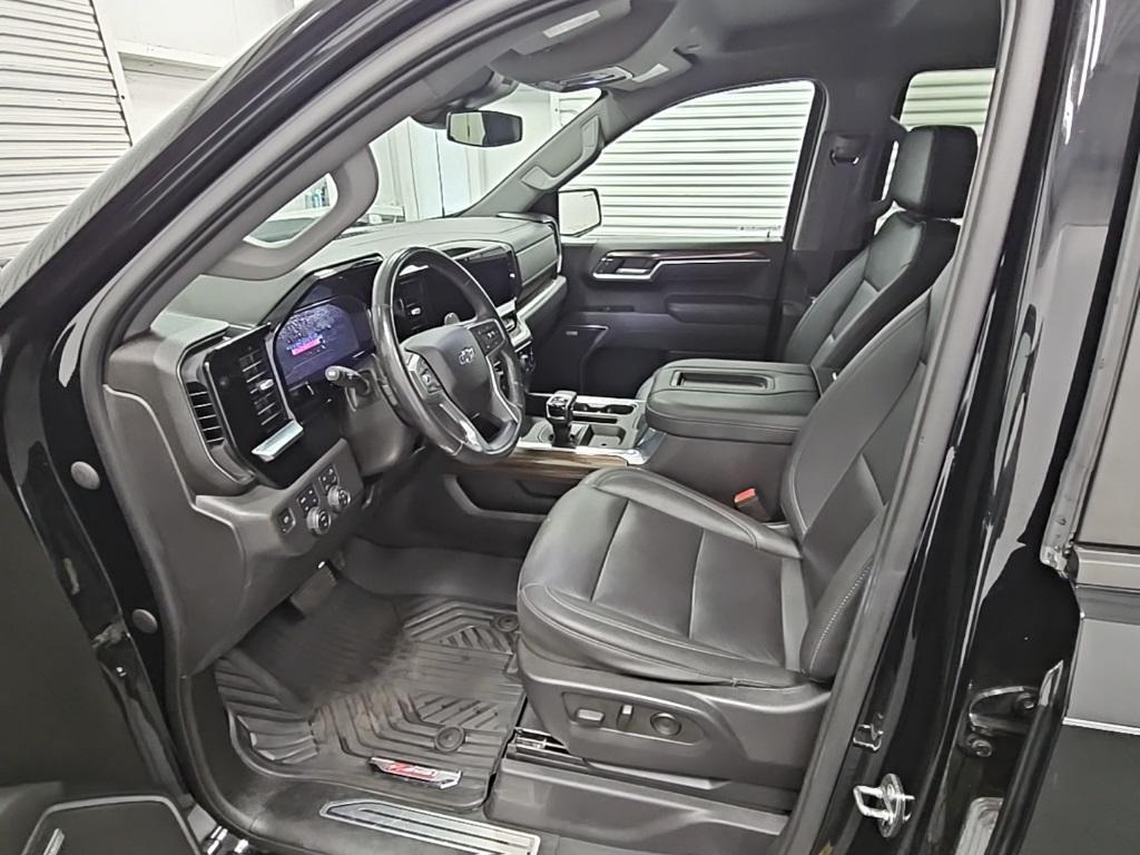 used 2022 Chevrolet Silverado 1500 car, priced at $46,129
