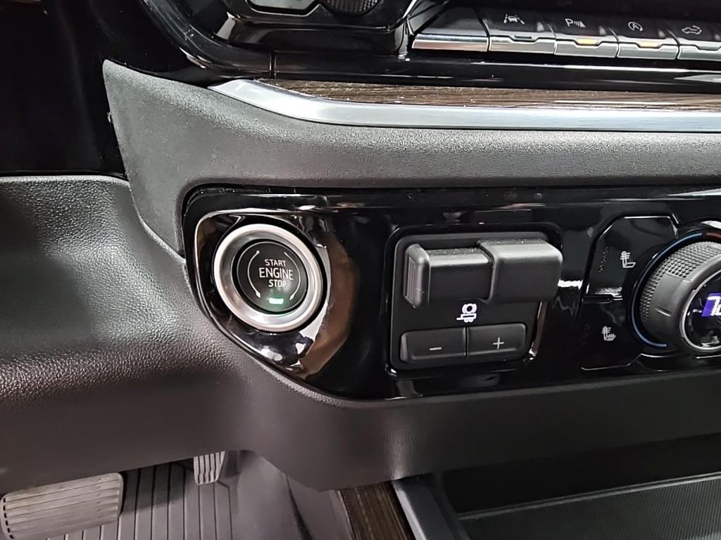 used 2022 Chevrolet Silverado 1500 car, priced at $46,129