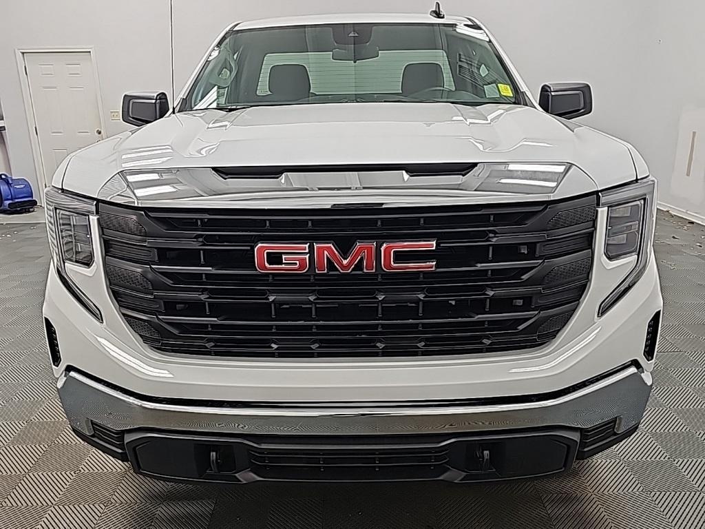 new 2025 GMC Sierra 1500 car, priced at $37,490