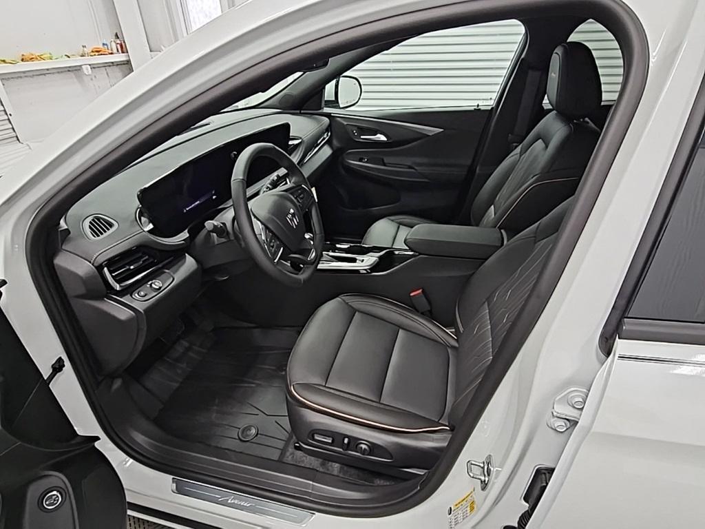 new 2025 Buick Envista car, priced at $32,375