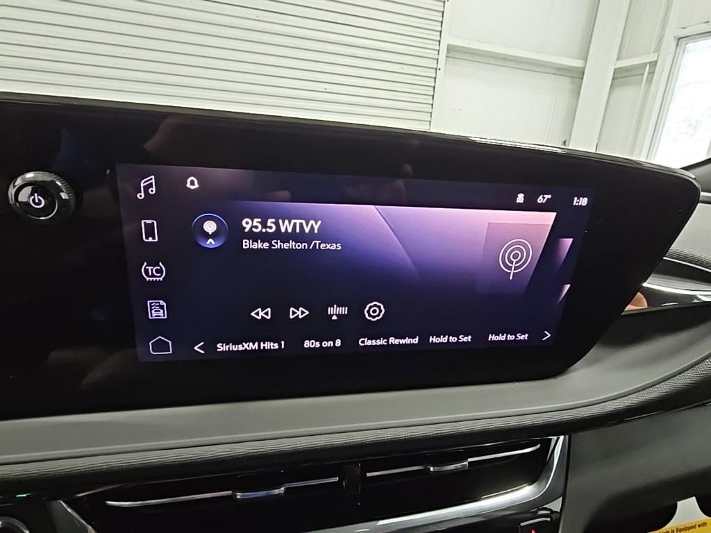 new 2025 Buick Envista car, priced at $32,375