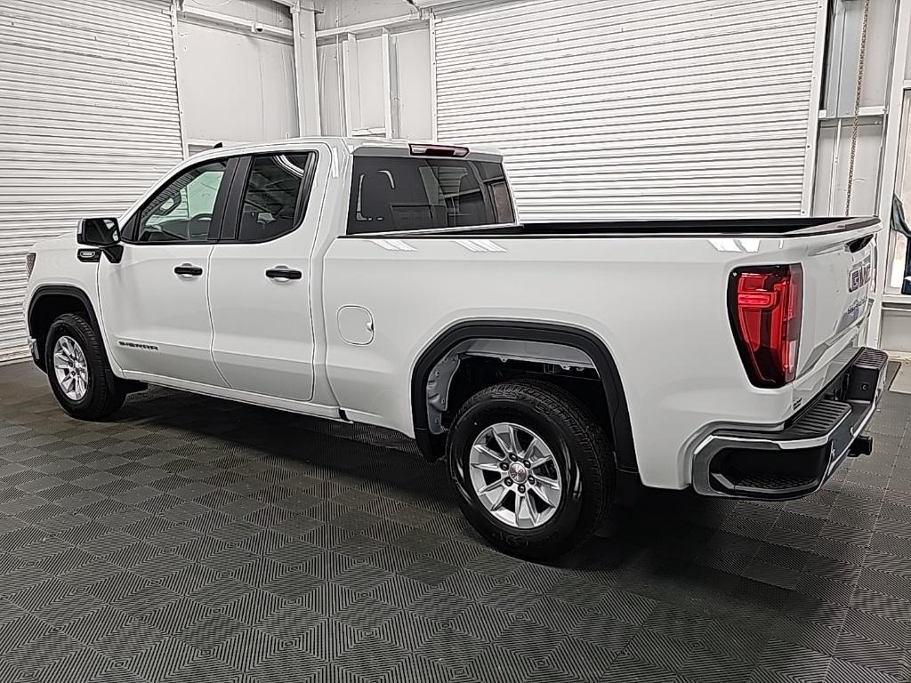 new 2025 GMC Sierra 1500 car, priced at $38,890