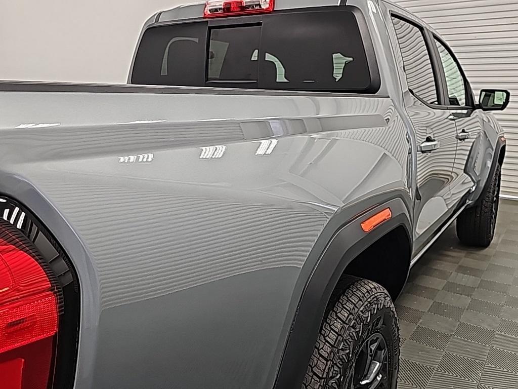new 2025 GMC Canyon car, priced at $45,620