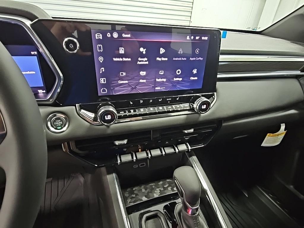 new 2025 GMC Canyon car, priced at $45,620