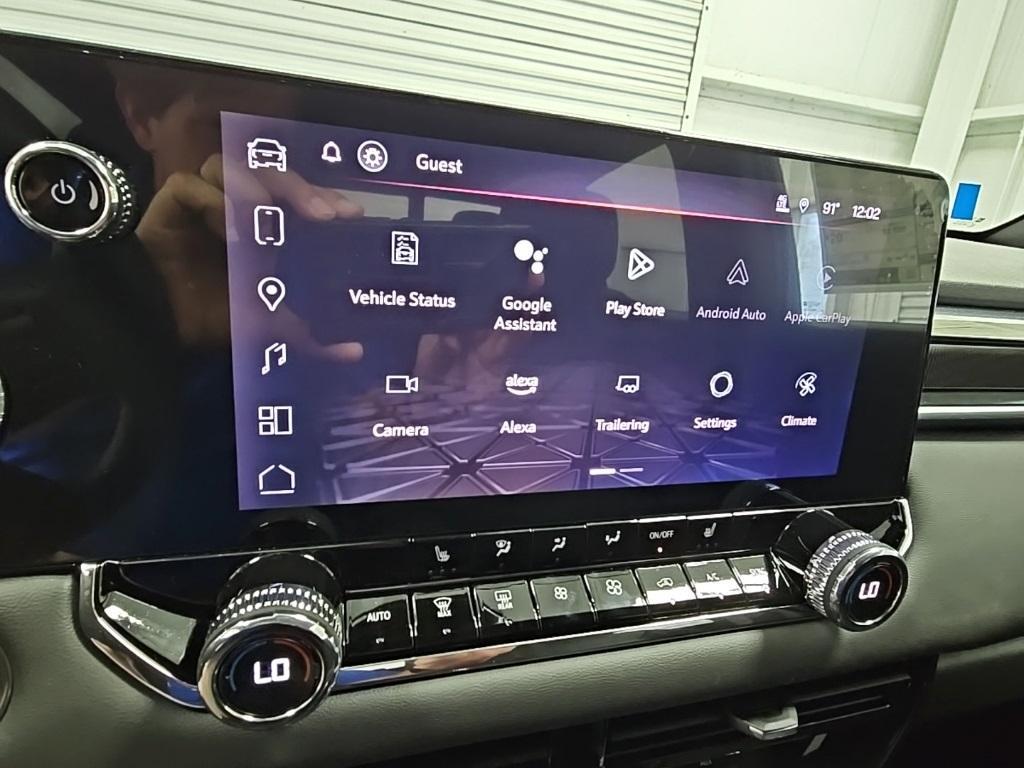 new 2025 GMC Canyon car, priced at $45,620