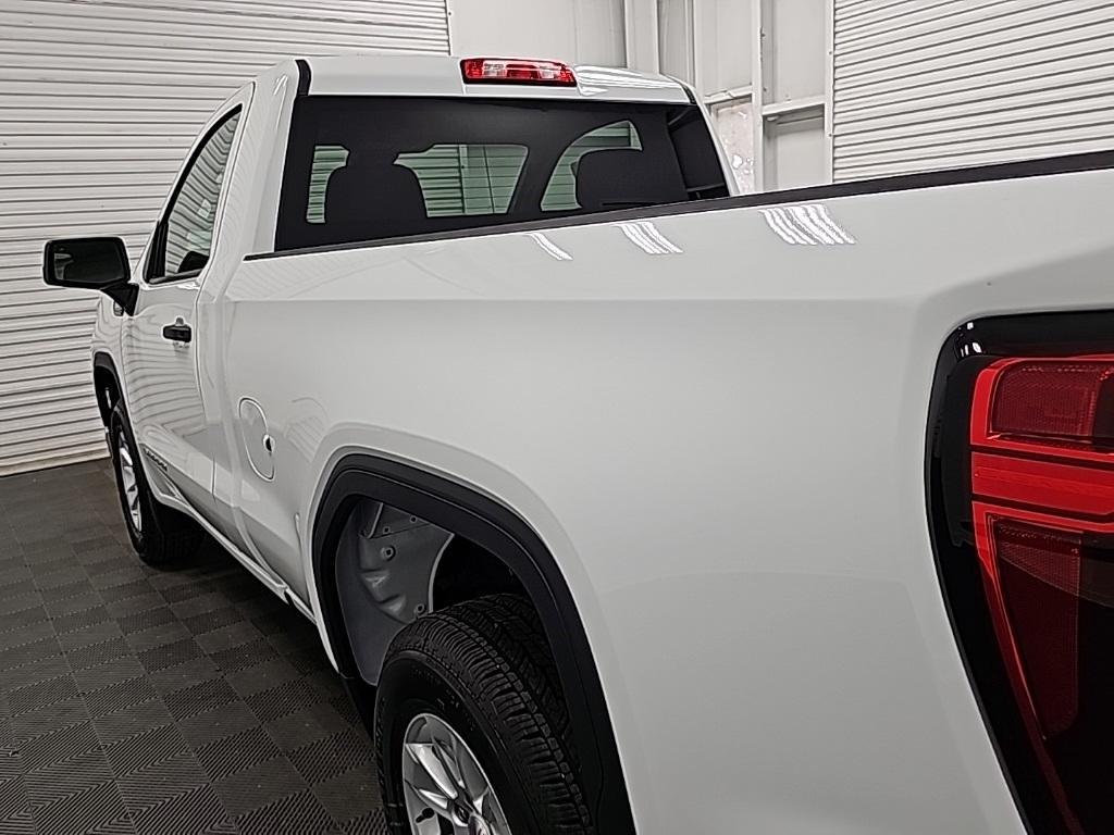 new 2025 GMC Sierra 1500 car, priced at $31,800