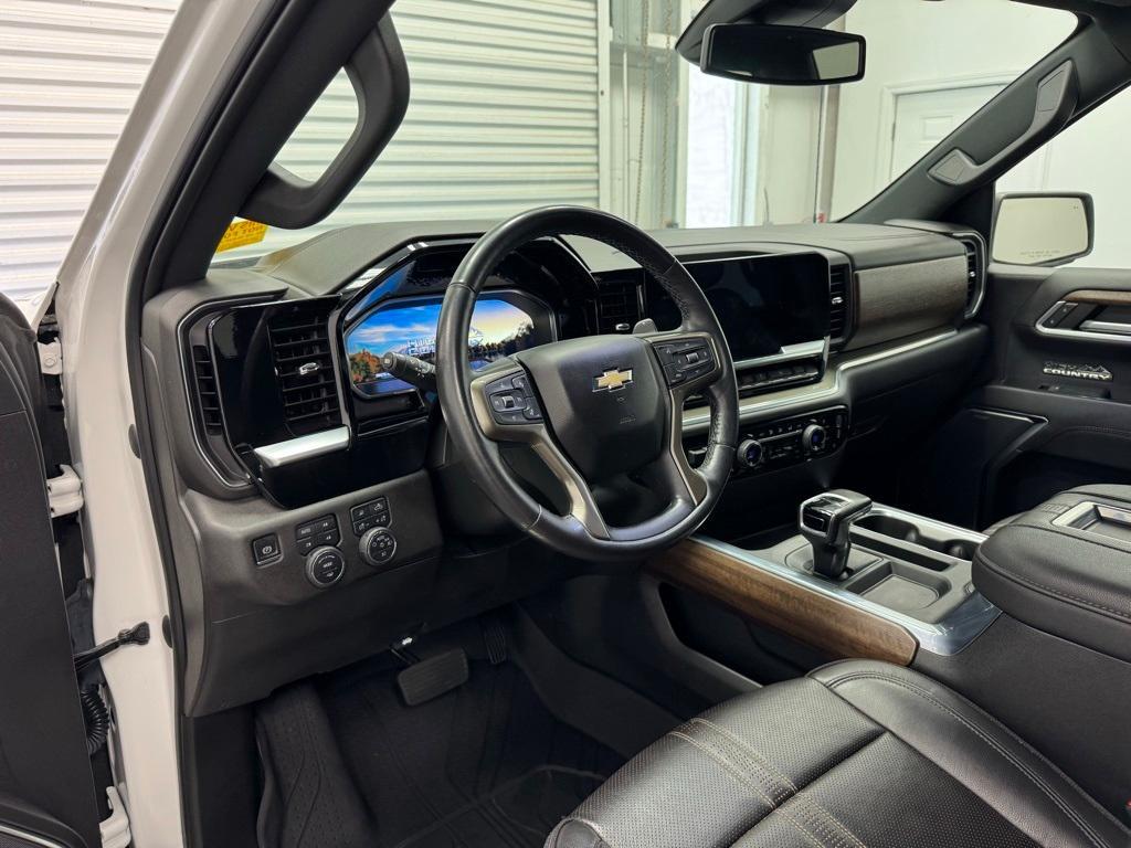 used 2022 Chevrolet Silverado 1500 car, priced at $47,949