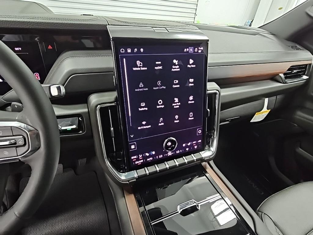new 2025 GMC Yukon XL car, priced at $86,935