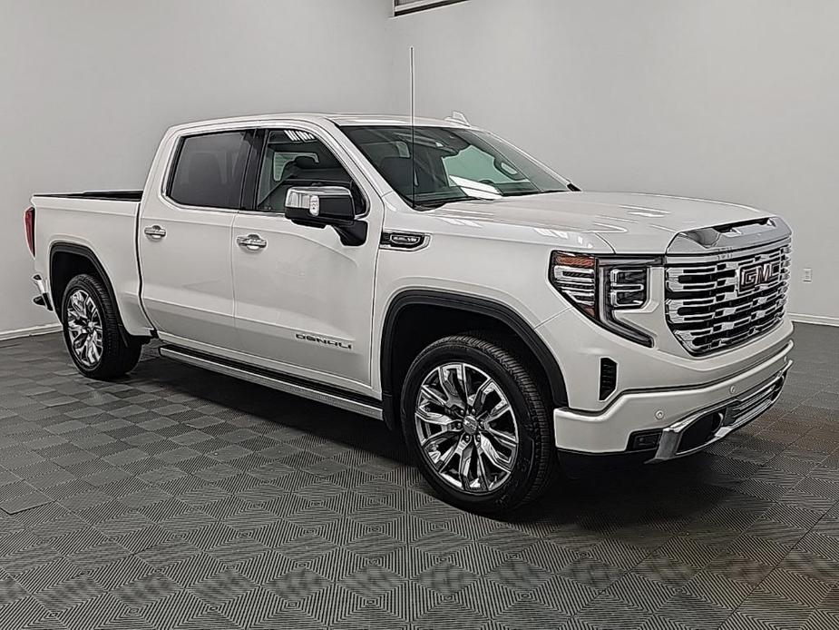 new 2024 GMC Sierra 1500 car, priced at $66,555