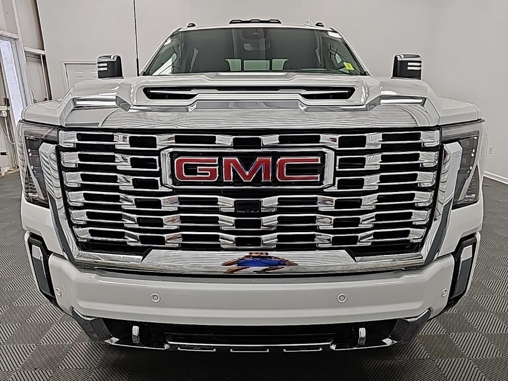 new 2025 GMC Sierra 2500 car, priced at $86,270