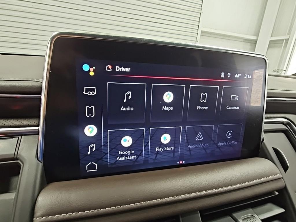 used 2022 GMC Yukon XL car, priced at $43,818