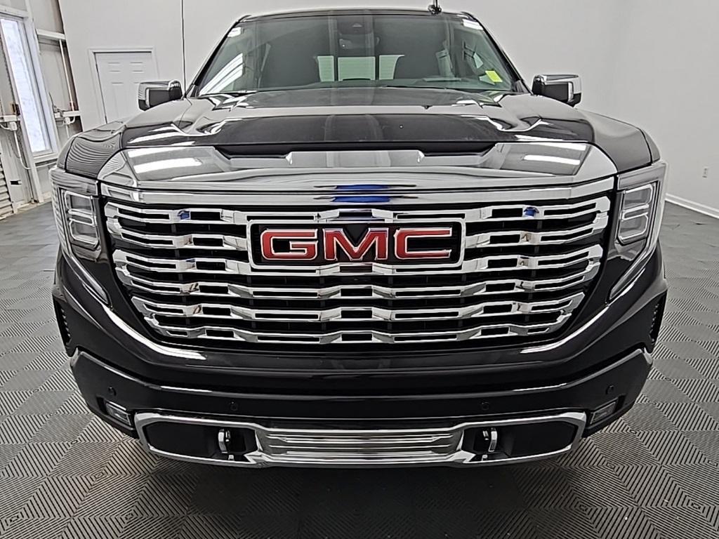 new 2025 GMC Sierra 1500 car, priced at $70,300
