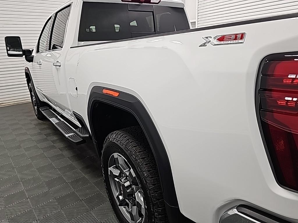 new 2025 GMC Sierra 2500 car, priced at $70,930