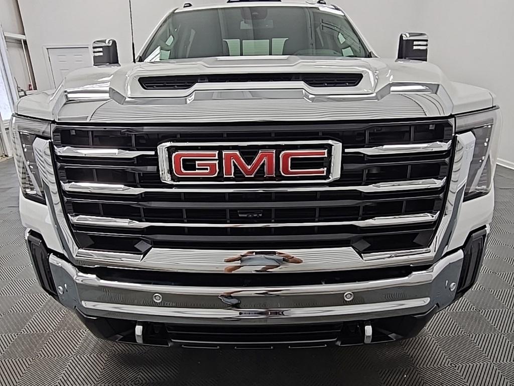 new 2025 GMC Sierra 2500 car, priced at $70,930